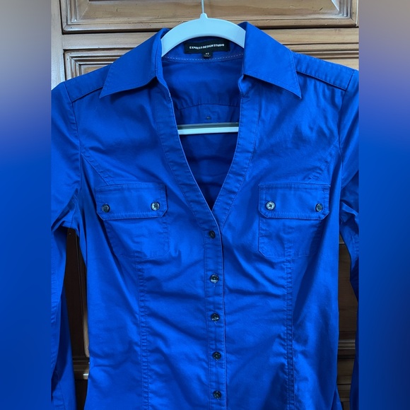 Women’s Express Design Studio Fitted Navy Blue Button-Up Shirt - Picture 2 of 11